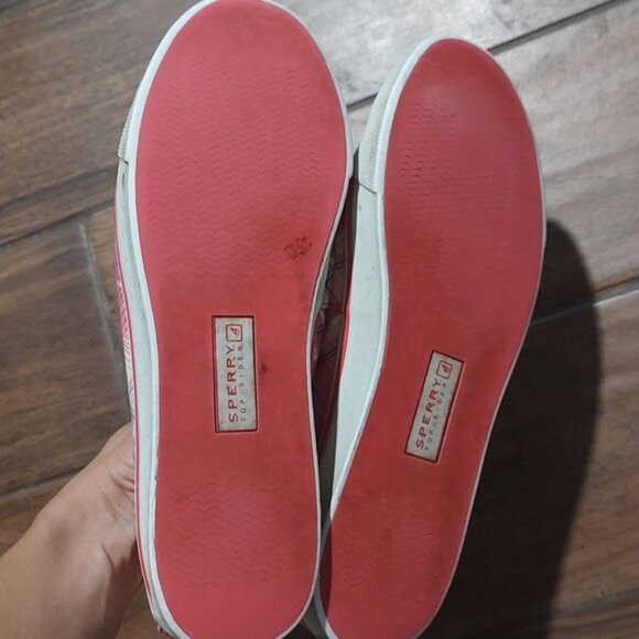 Sperry 9 pink plaid loafers slip on - Picture 4 of 5